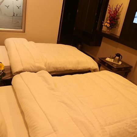Hotel Marwar Excellency Mahāmandir المظهر الخارجي الصورة