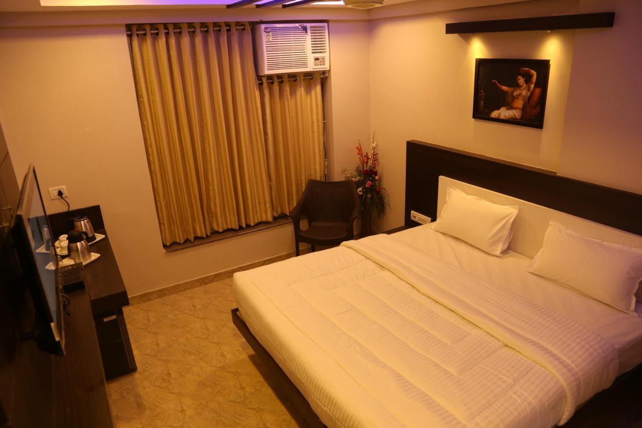 Hotel Marwar Excellency Mahāmandir المظهر الخارجي الصورة