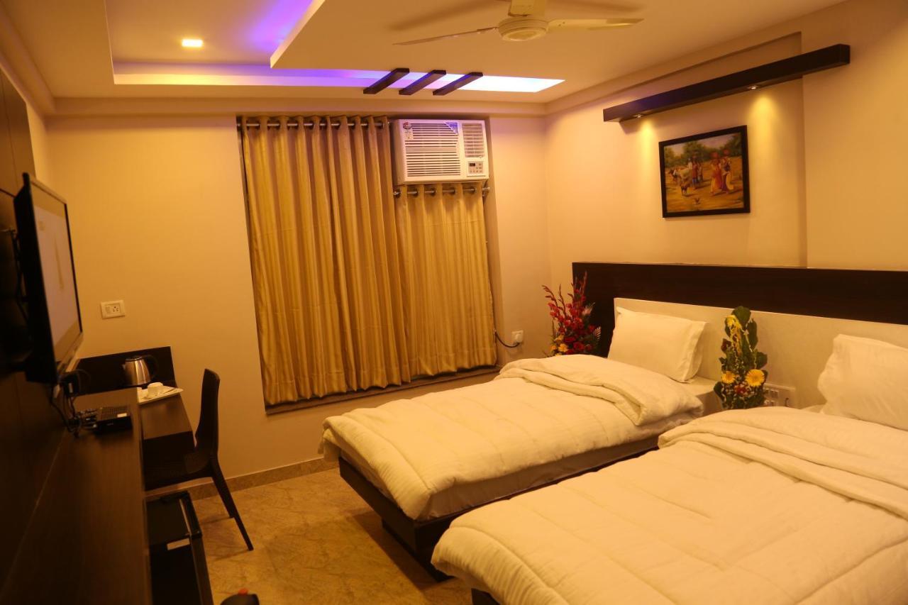 Hotel Marwar Excellency Mahāmandir المظهر الخارجي الصورة